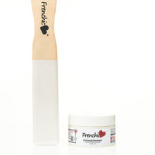 Load image into Gallery viewer, Pearly Queen