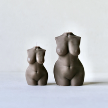 Load image into Gallery viewer, Curvy Sister Candle - Ebony, Cocoa and Chalk