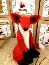 Load image into Gallery viewer, Rusty Fox Needle Felting Kit