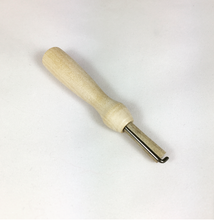 Load image into Gallery viewer, Rusty Fox Needle Felting Kit