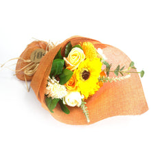 Load image into Gallery viewer, Standing Soap Flower Bouquet - Orange
