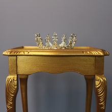 Load image into Gallery viewer, King&#39;s Gold Metallics
